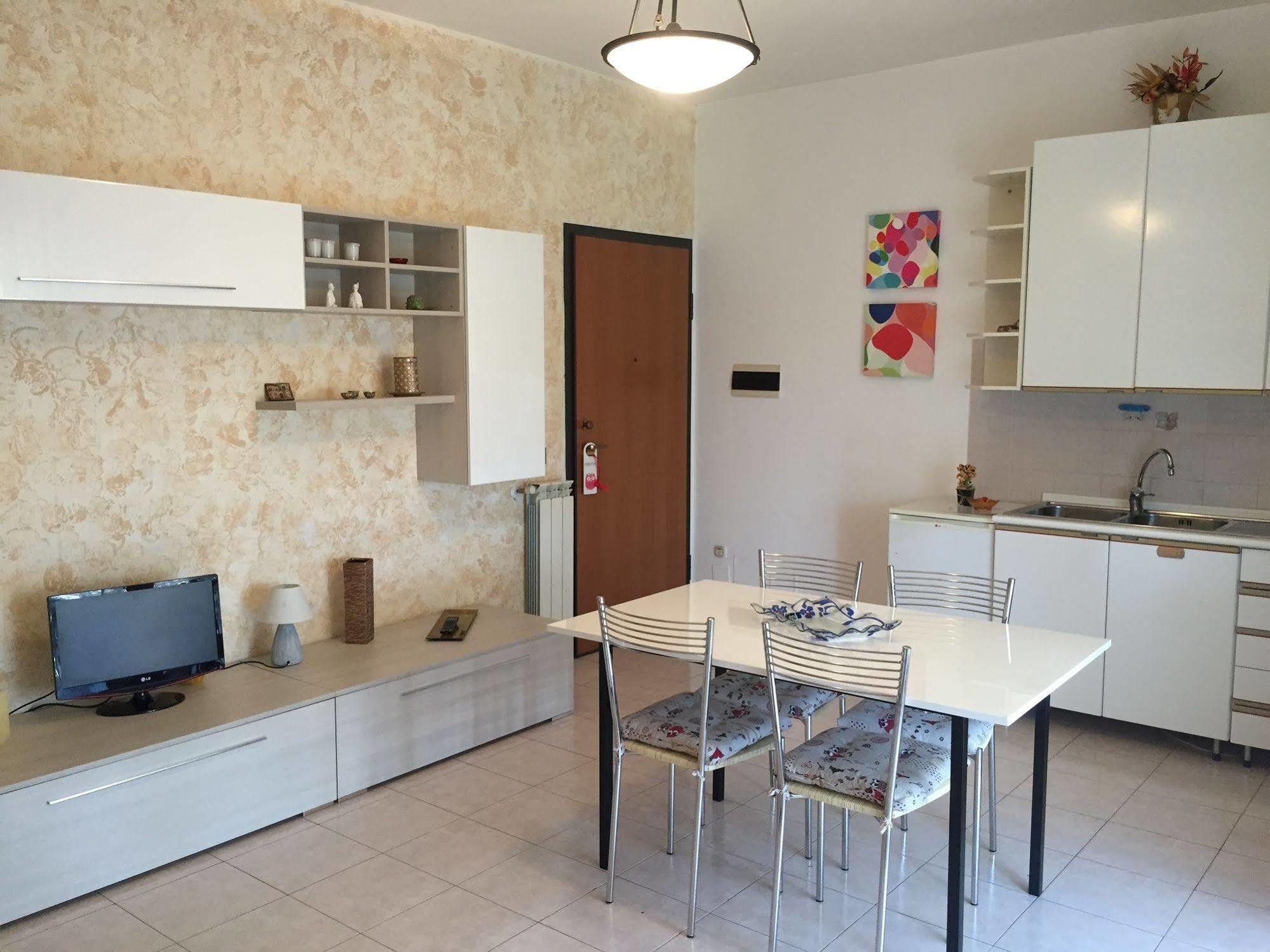 Simply Rome Ciampino Exterior foto